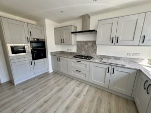 Kitchen- click for photo gallery